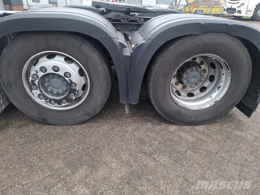 Mercedes-Benz Actros 2545 GIGASPACE 6X2 91998 Sattelzugmaschinen