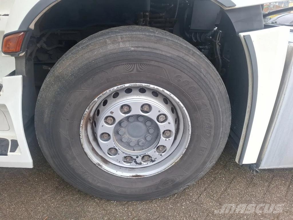 Mercedes-Benz Actros 2545 GIGASPACE 6X2 91998 Sattelzugmaschinen