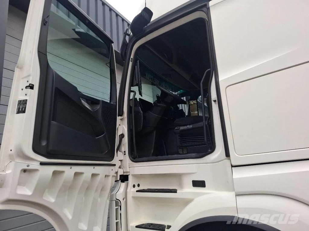 Mercedes-Benz Actros 2545 GIGASPACE 6X2 91998 Sattelzugmaschinen