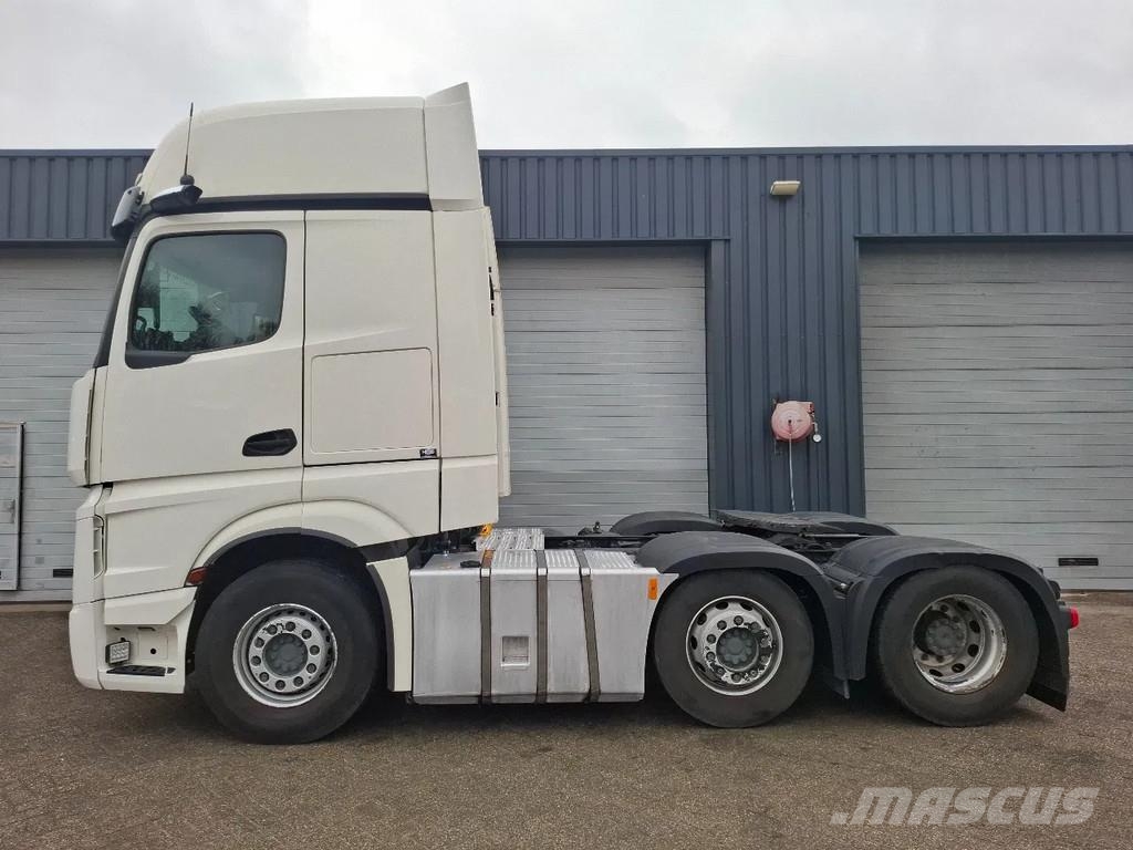 Mercedes-Benz Actros 2545 GIGASPACE 6X2 91998 Sattelzugmaschinen