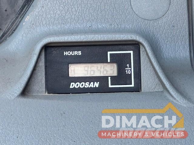 Doosan DX340 LC-5 Dutch machine - TOP condition Pelle spéciale