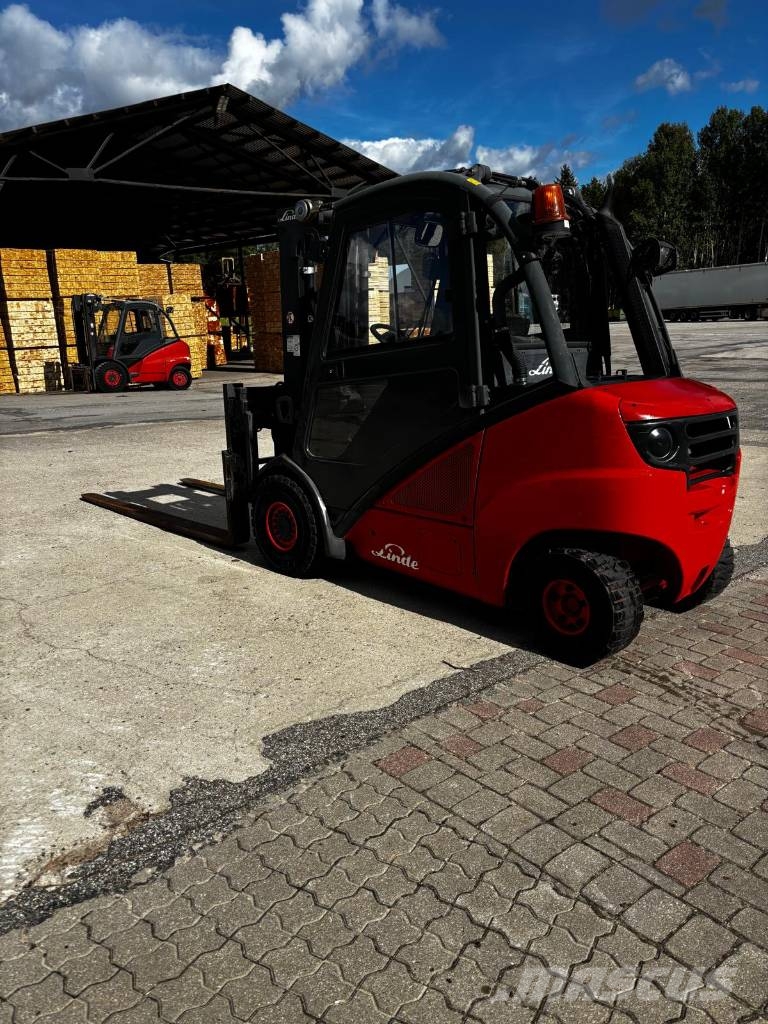 Linde H 35 D Dizelski viljuškari
