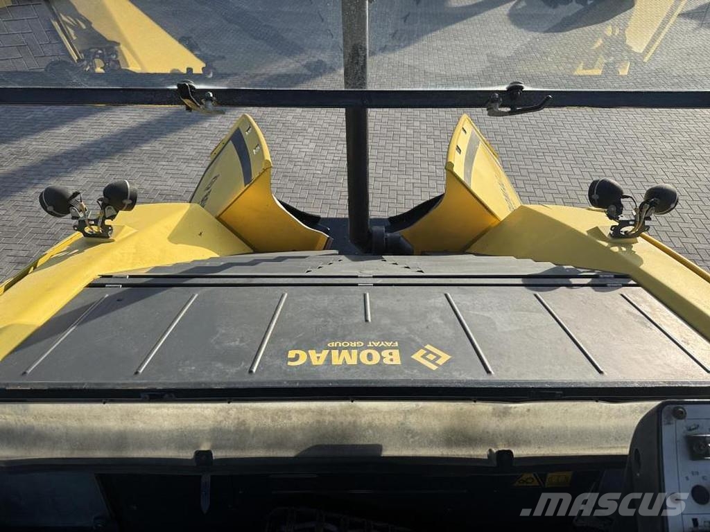 Bomag BF 600C-2 アスファルトフィニッシャ