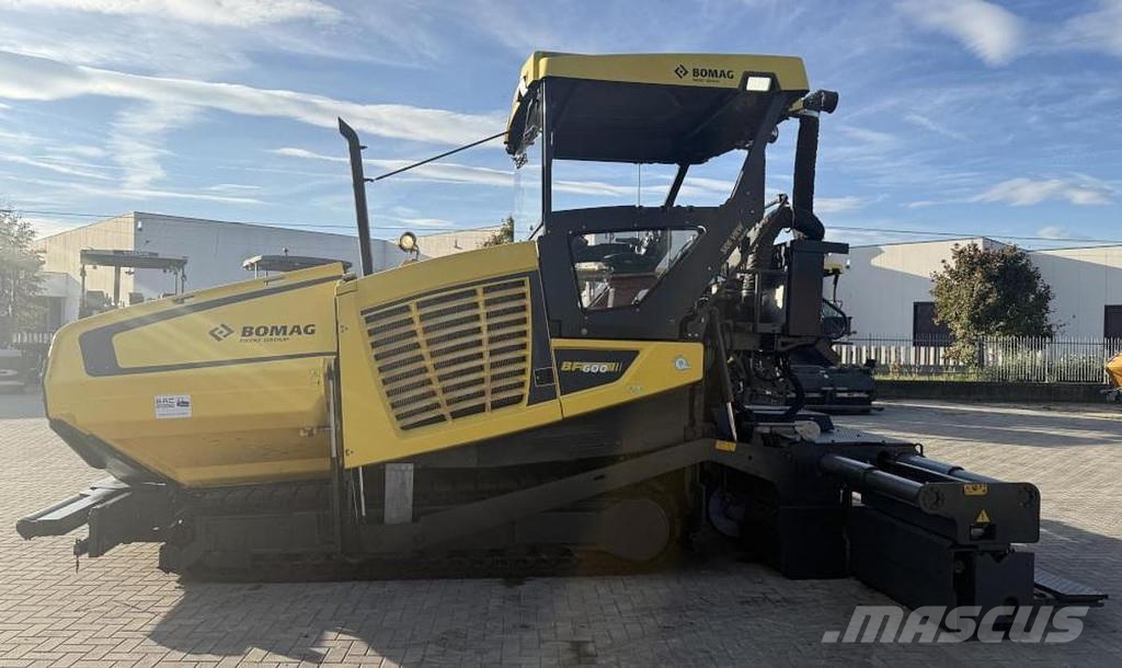 Bomag BF 600C-2 アスファルトフィニッシャ