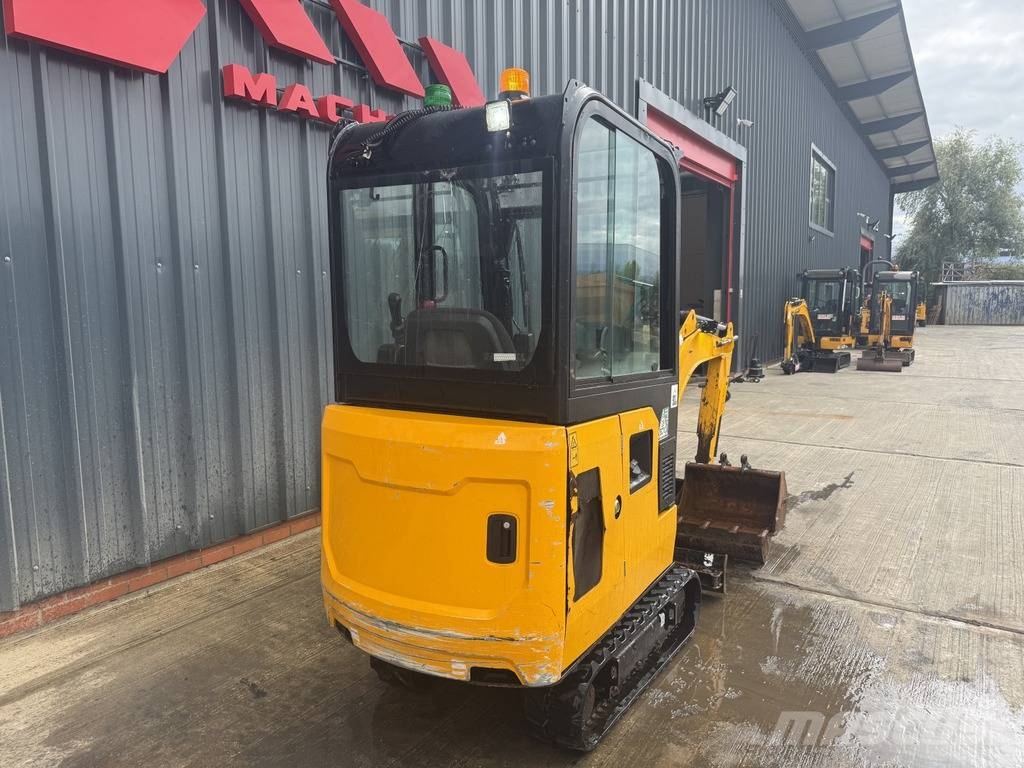 JCB 15 C-1 1.6t Mini Excavator +3 Buckets Mini pelle < 7t