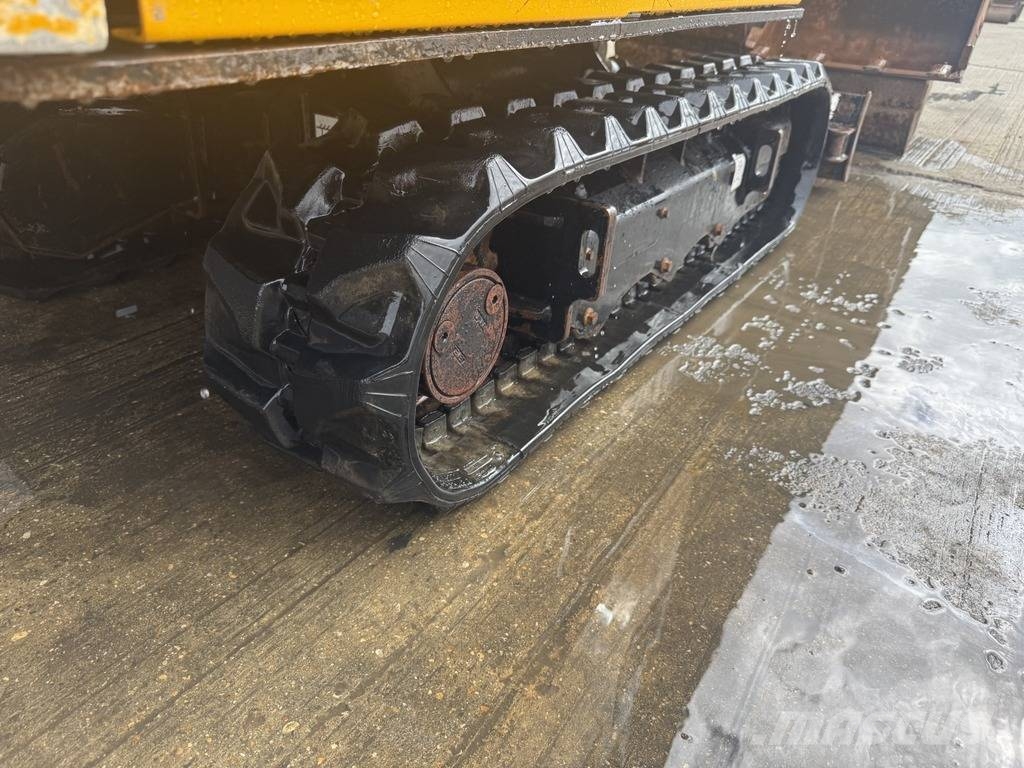 JCB 15 C-1 1.6t Mini Excavator +3 Buckets Mini pelle < 7t