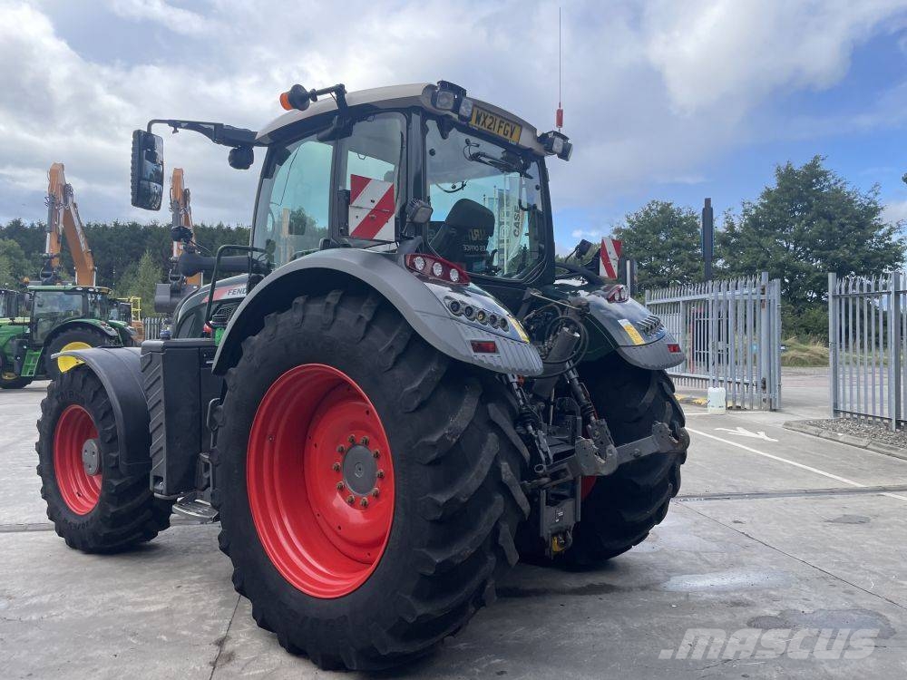 Fendt 724 Profi Plus Tractors