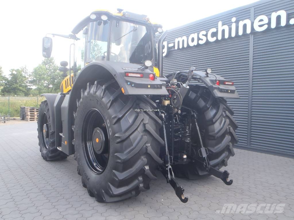 JCB Fastrac 8330 Traktoren