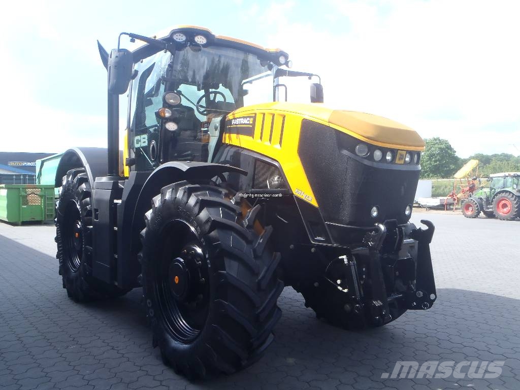 JCB Fastrac 8330 Traktoren