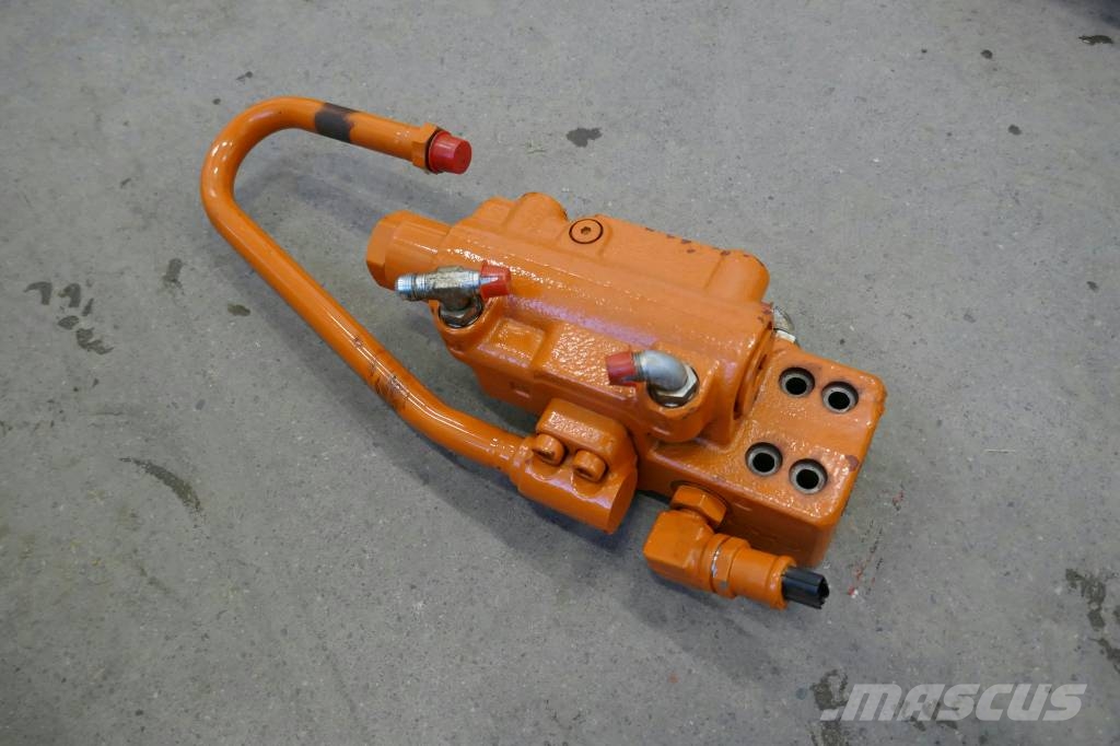 Hitachi ZX135 US, Slangbrottsventil Hidráulica