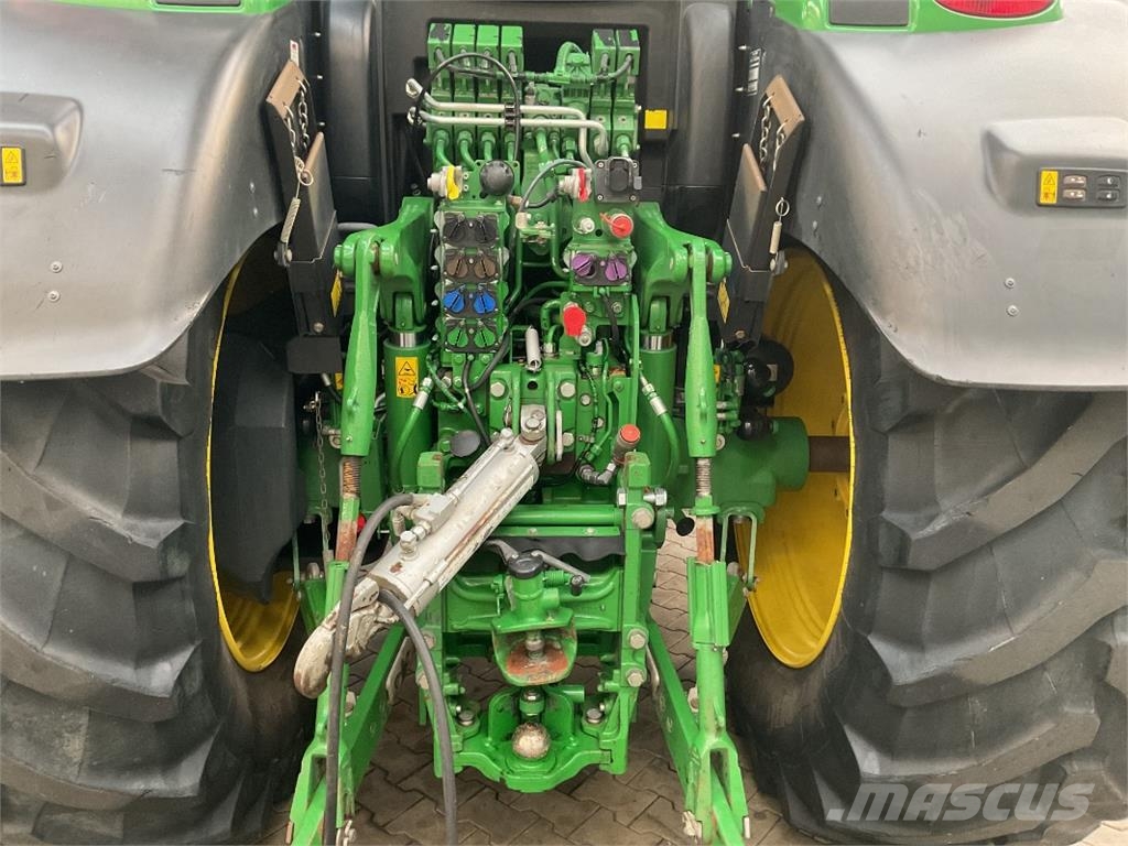 John Deere 6195R Traktoren