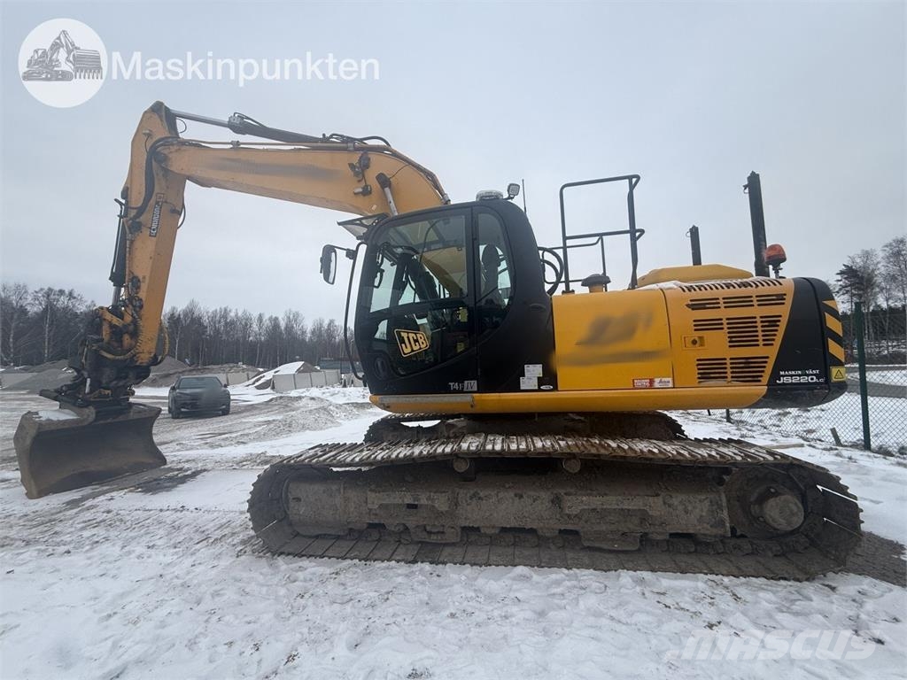 JCB JS220 履带挖掘机