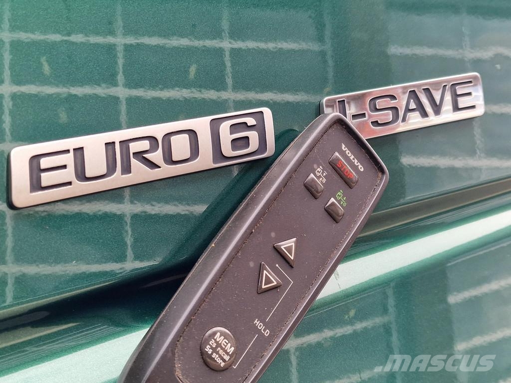 Volvo FH 13.460 Globetrotter 4x2 - ADR - Chassis cover - Cavalos mecânicos