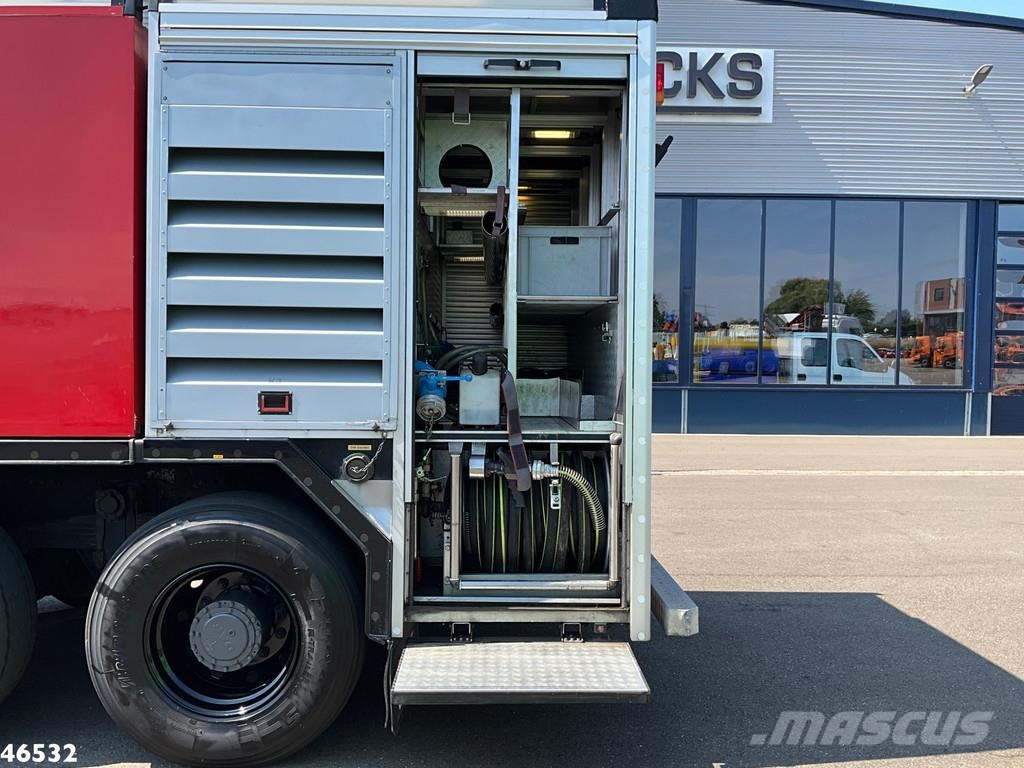 DAF FAT 75 CF 360 6x4 ZIEGLER Feuerwehr / schuimbluswa Camiones de bomberos