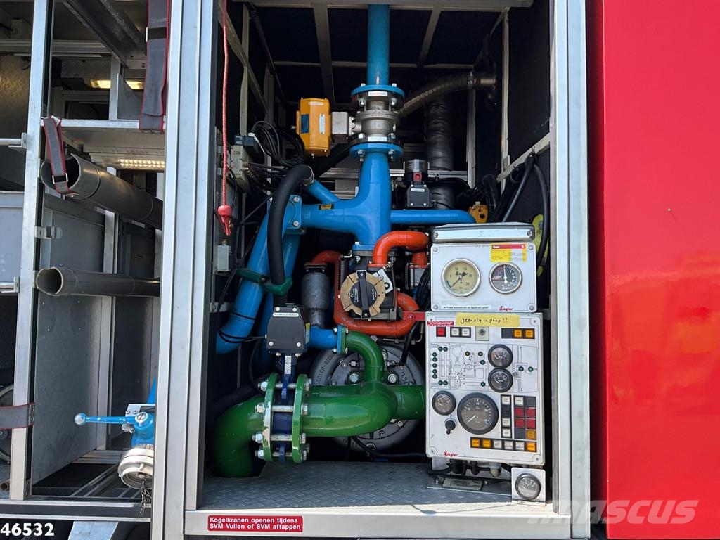 DAF FAT 75 CF 360 6x4 ZIEGLER Feuerwehr / schuimbluswa Camiones de bomberos