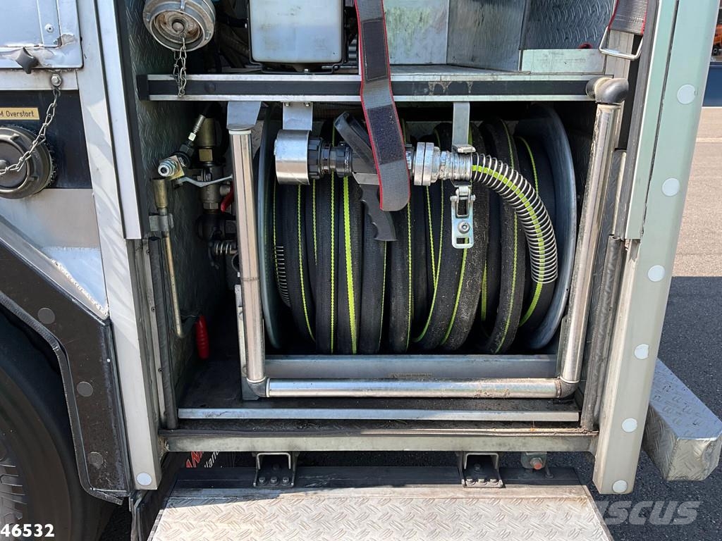 DAF FAT 75 CF 360 6x4 ZIEGLER Feuerwehr / schuimbluswa Camiones de bomberos