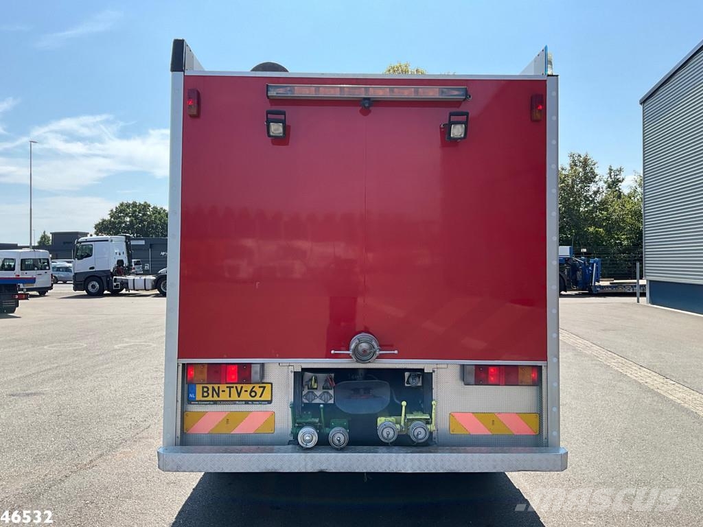 DAF FAT 75 CF 360 6x4 ZIEGLER Feuerwehr / schuimbluswa Camiones de bomberos