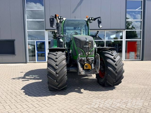 Fendt 718 Power Plus Setting2, Gen6, 2023, 3855 uur! Traktory