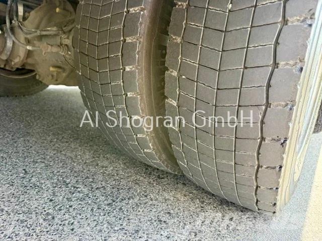Renault D 12.220 / Carrier Supra 750 / LBW شاحنات بدرجة حرارة قابلة للضبط