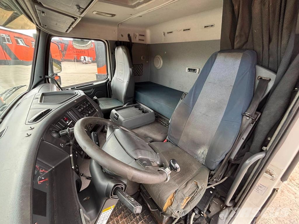 Volvo FM 450 6x2*4 HMF 2420 K5 / PALIFT L=4750 mm Smagās mašīnas ar celtni