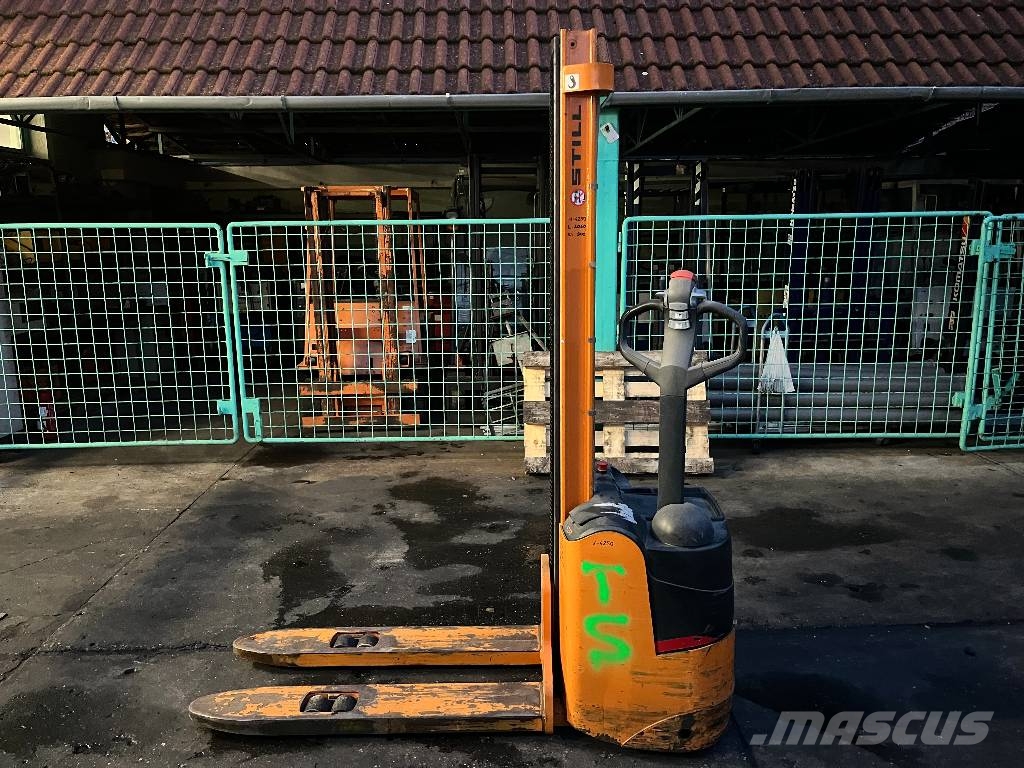 Still EGV12 V-4250 IO Самоходни товарачи