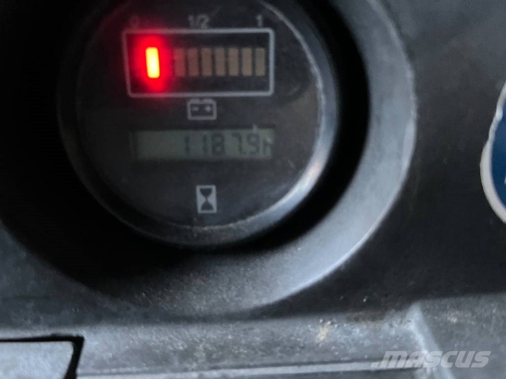 Still EGV12 V-4250 IO Самоходни товарачи