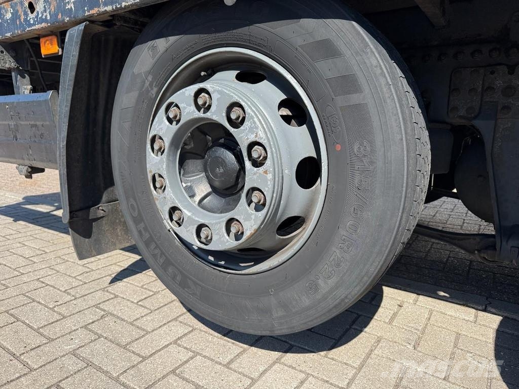 Volvo FM-300 6x2, 8,5 Mtr. Ramp Truck Camiones de cama baja