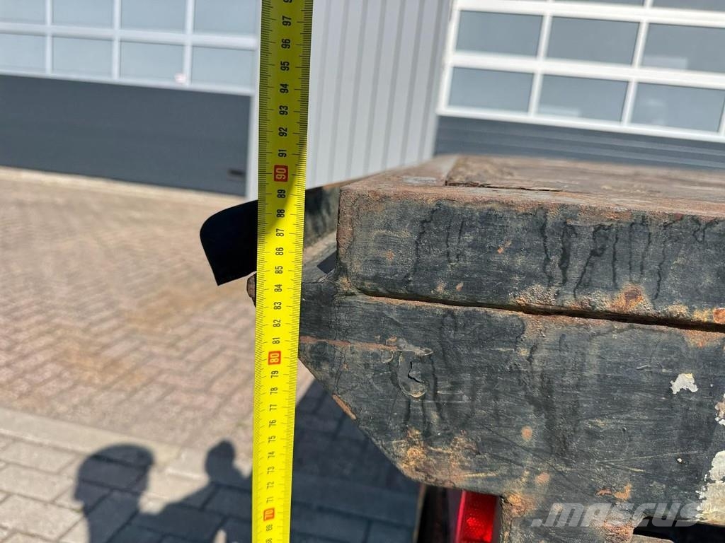 Volvo FM-300 6x2, 8,5 Mtr. Ramp Truck Camiones de cama baja