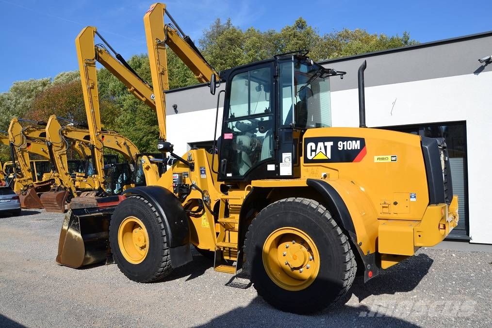 CAT 910 M Фронтальные погрузчики