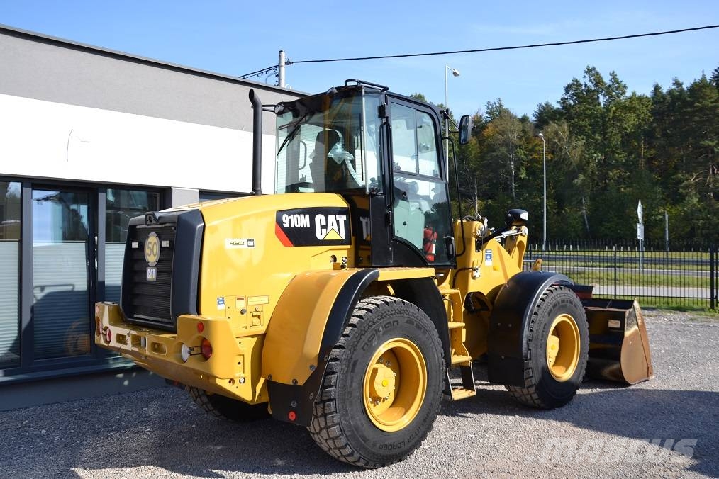 CAT 910 M Фронтальные погрузчики