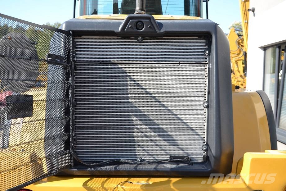CAT 910 M Фронтальные погрузчики
