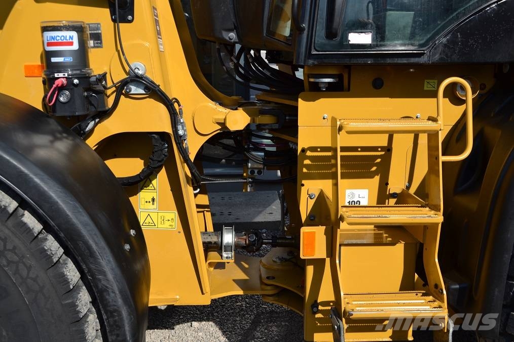CAT 910 M Фронтальные погрузчики