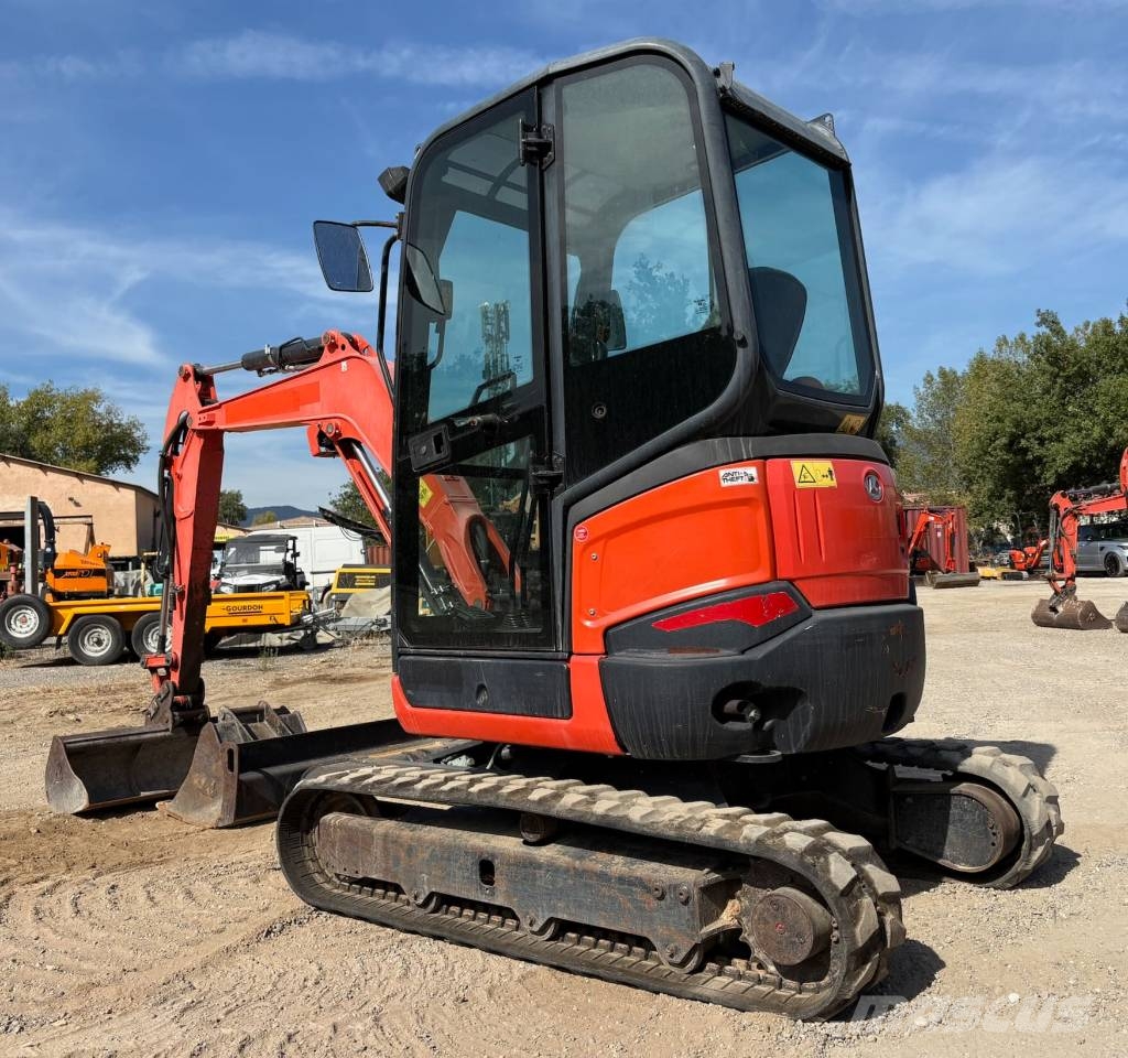 Kubota U 27-4 Mini pelle < 7t