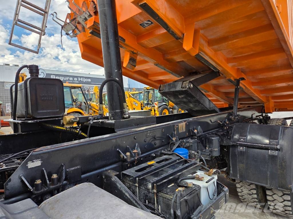 MAN TGA 40.410 Tipper trucks