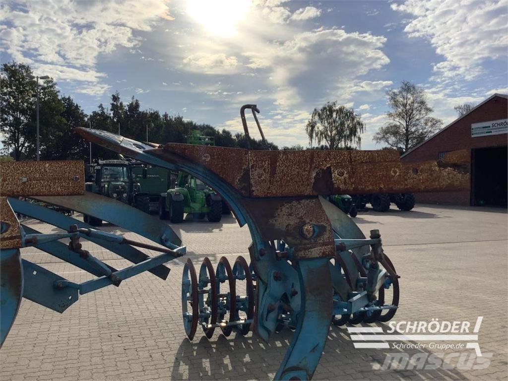 Lemken EUROPAL 7 4+1 N 100 Oboustranné pluhy