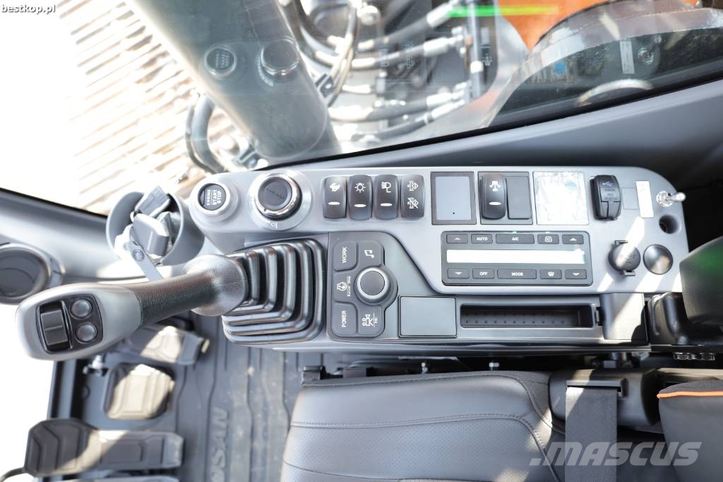 Doosan DX 225 LC-7 Roomikekskavaatorid