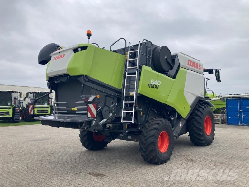 CLAAS TRION 640 Combine harvesters