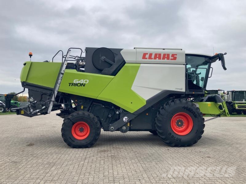 CLAAS TRION 640 Combine harvesters