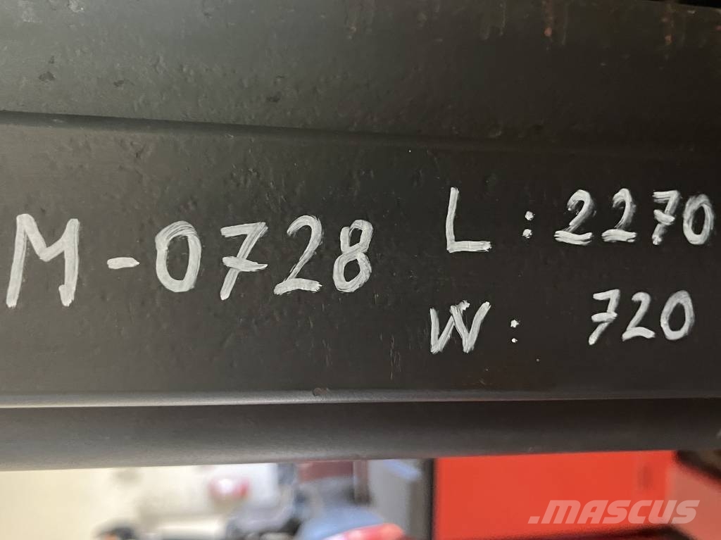 Linde L10/379/ SPEC.WIDE /1150-680/NEW BATTERY V-0728 OB Batterien