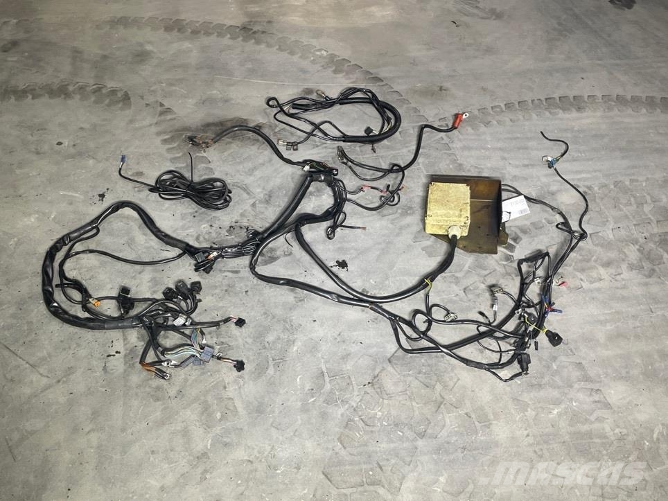 Schaeff SKL834-5110662033-Wiring harness/Kabelbaum Electrónica