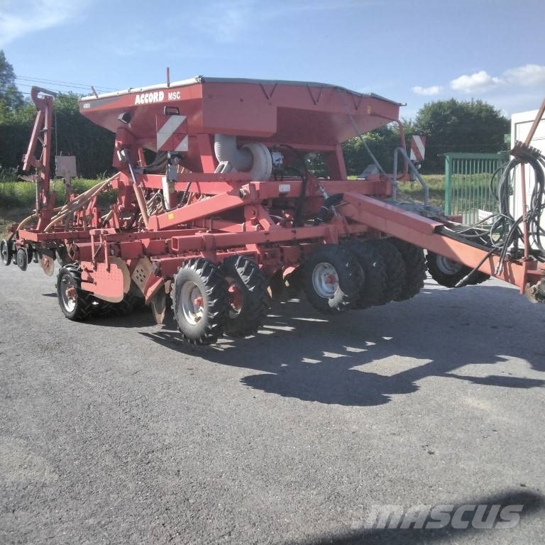 Kverneland MSC 400 مثاقيب