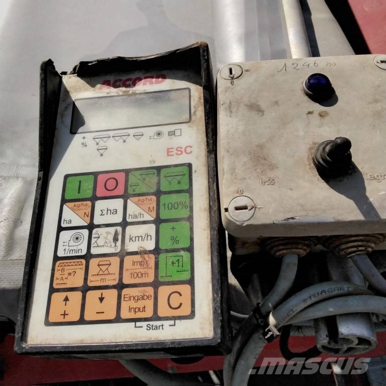 Kverneland MSC 400 مثاقيب