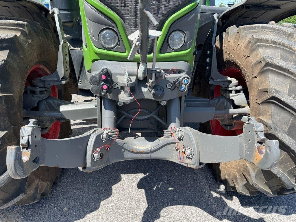 Fendt 716 power Трактори