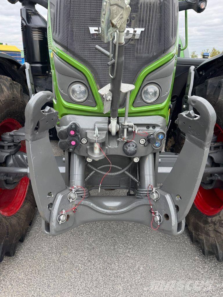 Fendt 716 power Tractors
