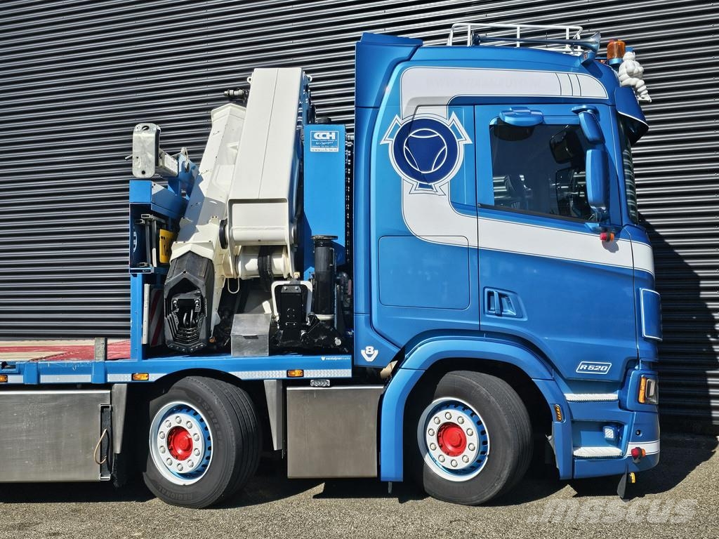 Scania R520 V8 8x2/6 / HMF 70 tm + JUMBO AANHANGER Vlakke laadvloer met kraan