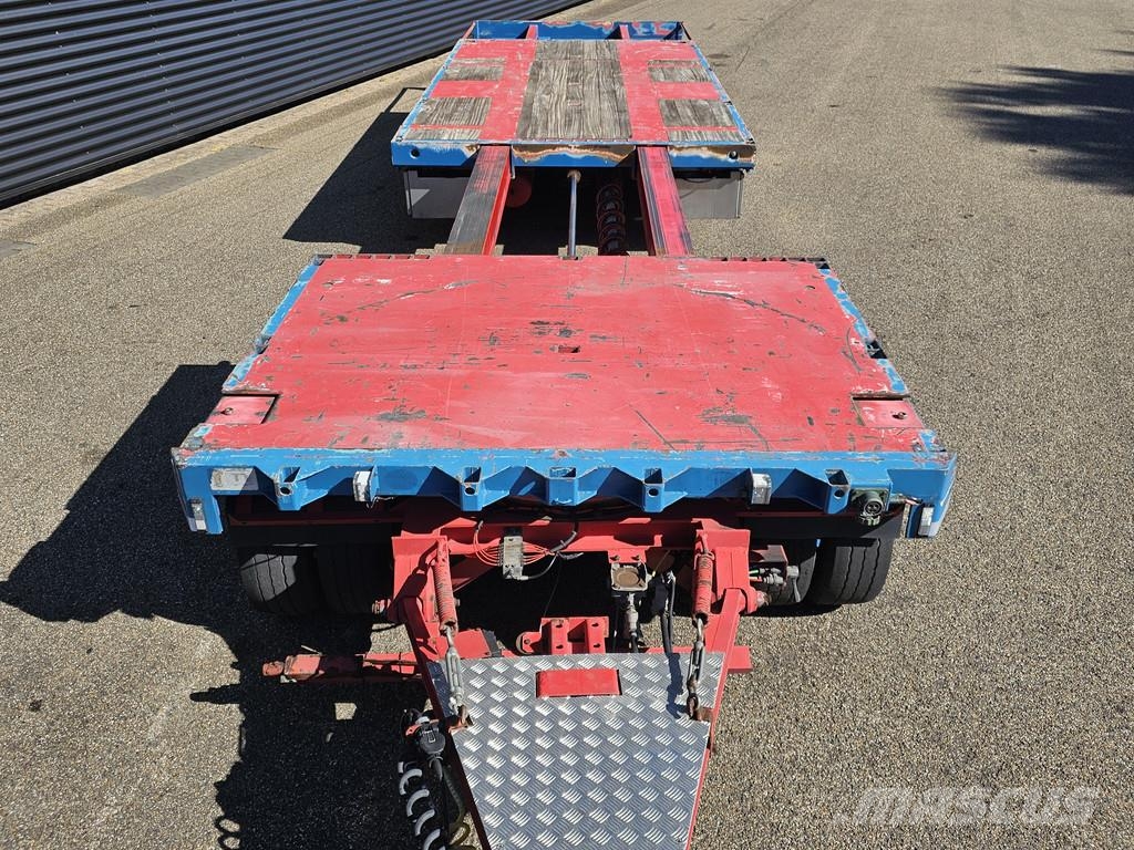 Scania R520 V8 8x2/6 / HMF 70 tm + JUMBO AANHANGER Vlakke laadvloer met kraan