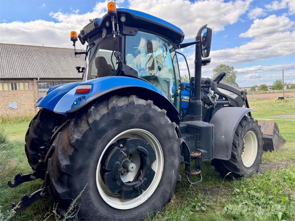 New Holland T7.270 AutoCommand + FL - GPS Traktory