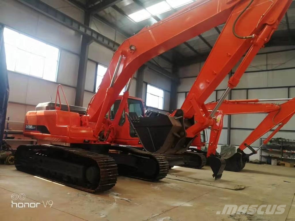 Doosan DH 300 LC-7 Crawler Excavator Excavadoras sobre orugas