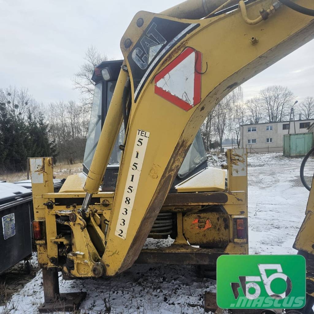 CAT 438B Retroescavadoras