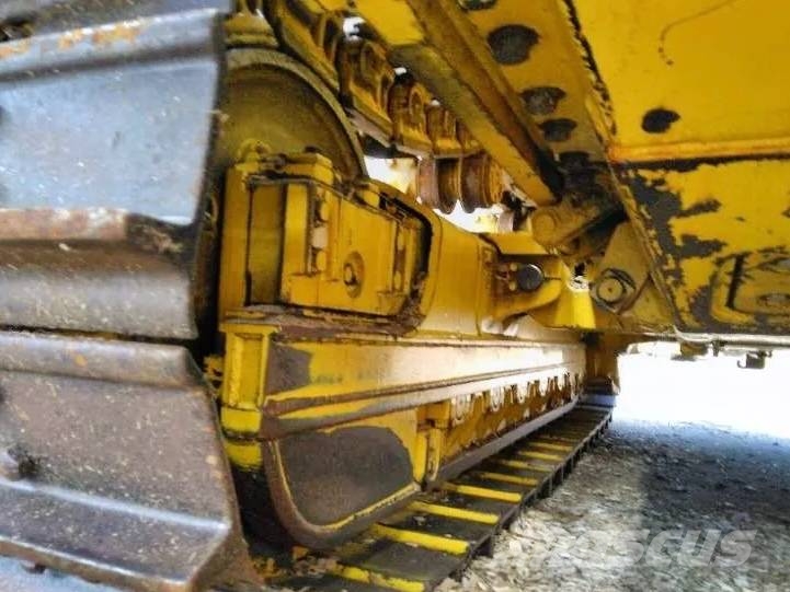 Komatsu D 85 EX-15 Bulldozer